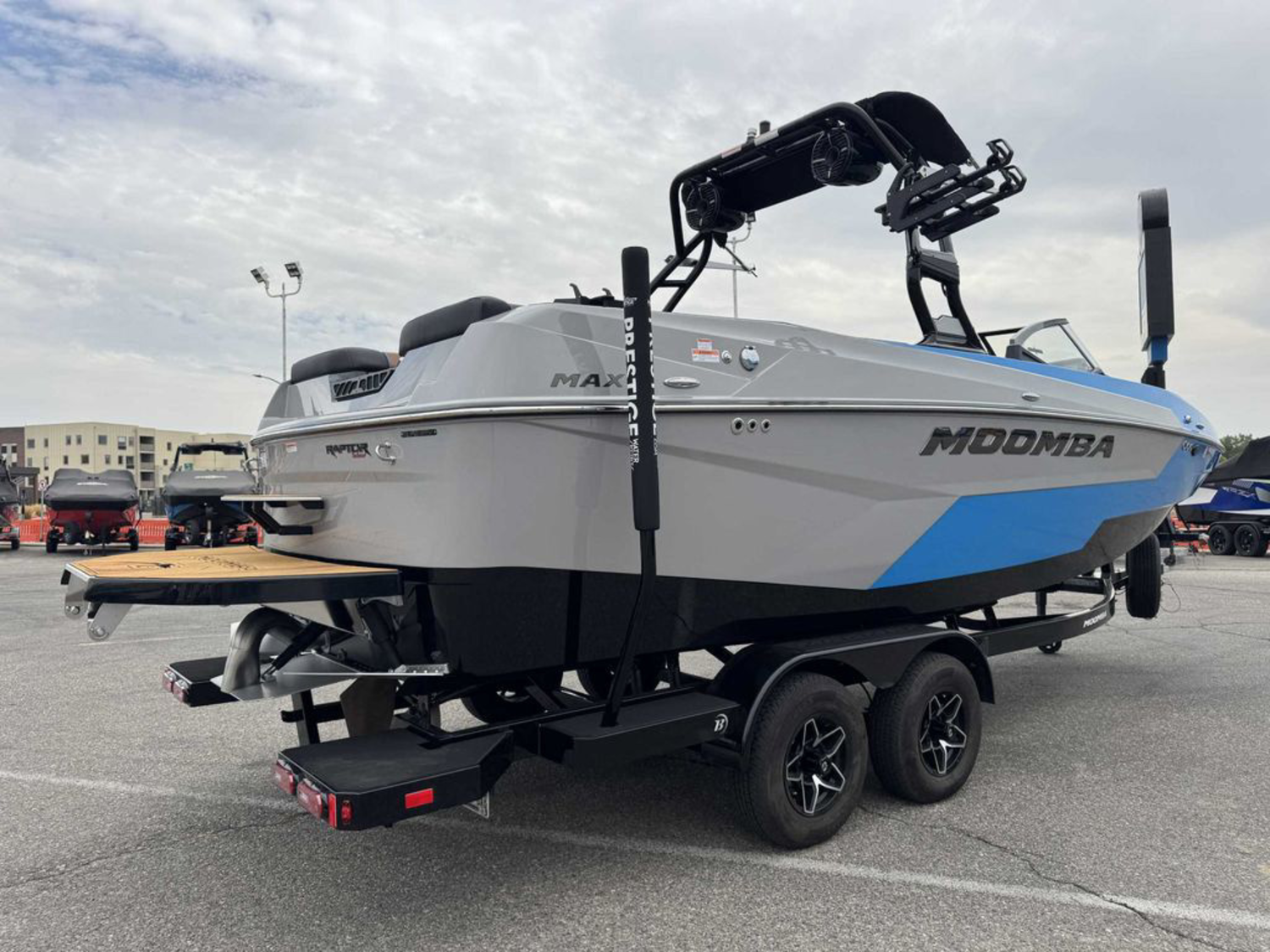 2026 MOOMBA Max