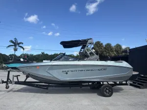 2020-nautique-g23-144986-image0.webp