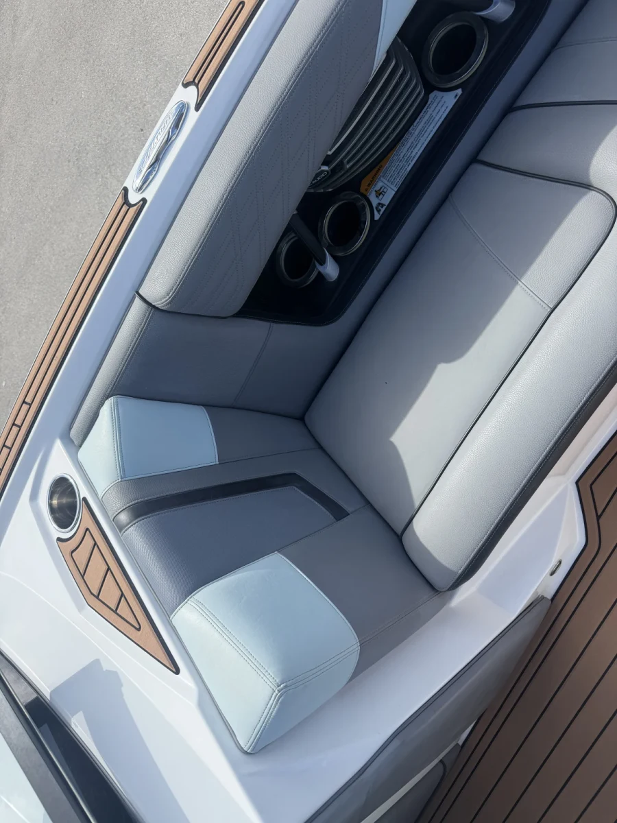 2020-nautique-g23-144986-image14.webp