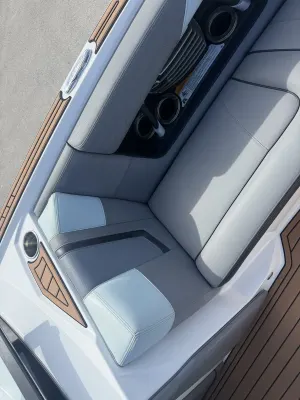 2020-nautique-g23-144986-image14.webp