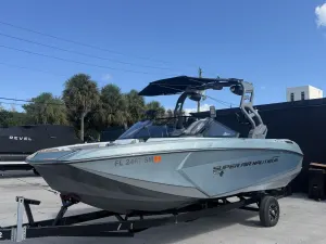 2020-nautique-g23-144986-image5.webp