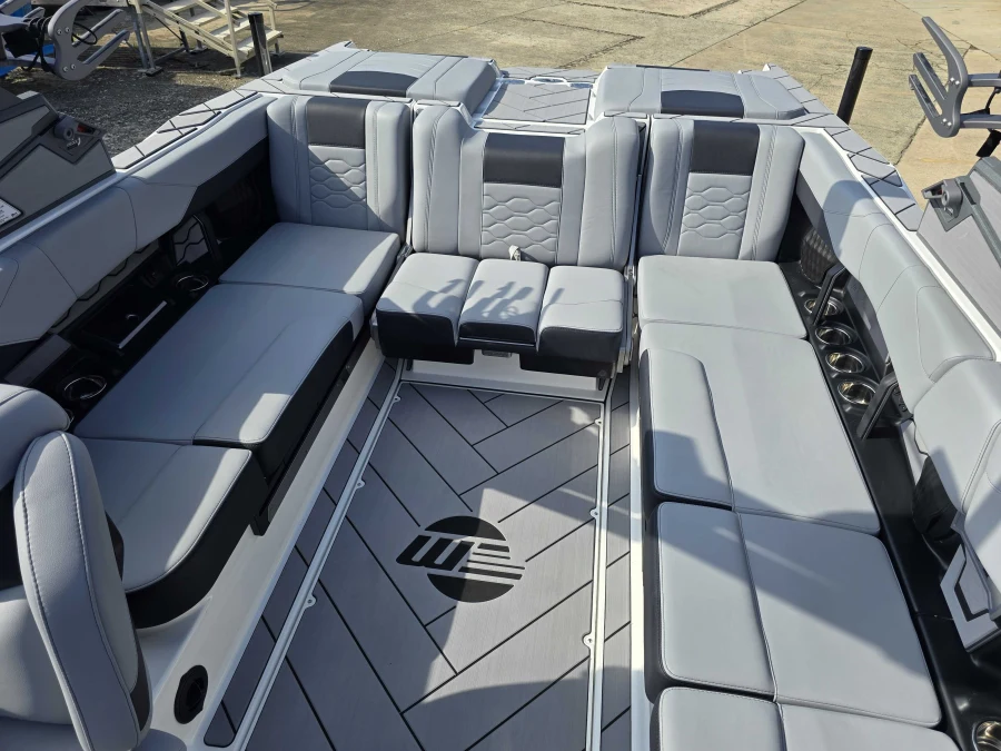 2027-malibu-wakesetter-23-lsv-144989-image12