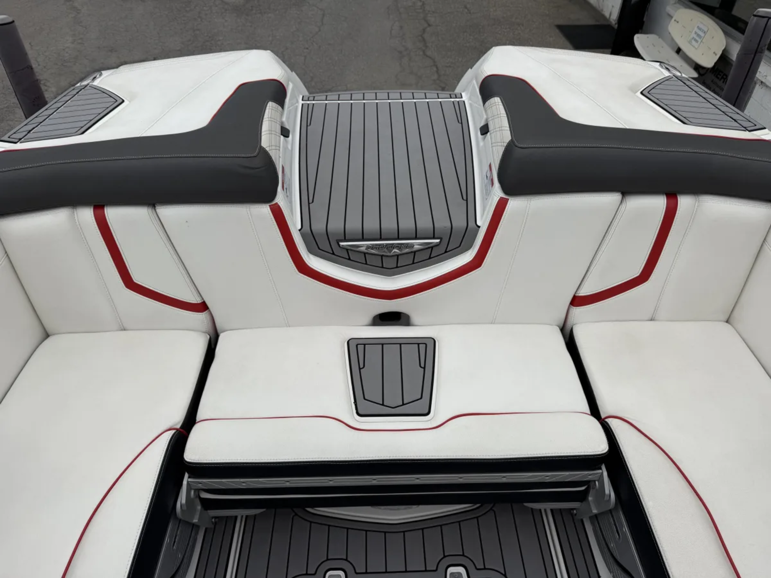 2016 25' Super Air Nautique G25 Bowrider