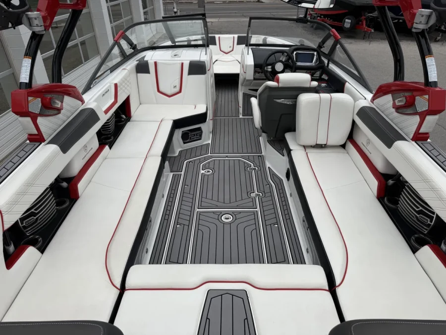 2016-nautique-g25-144990-image14.webp