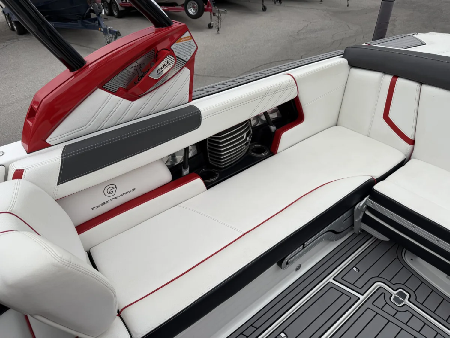 2016 25' Super Air Nautique G25 Bowrider
