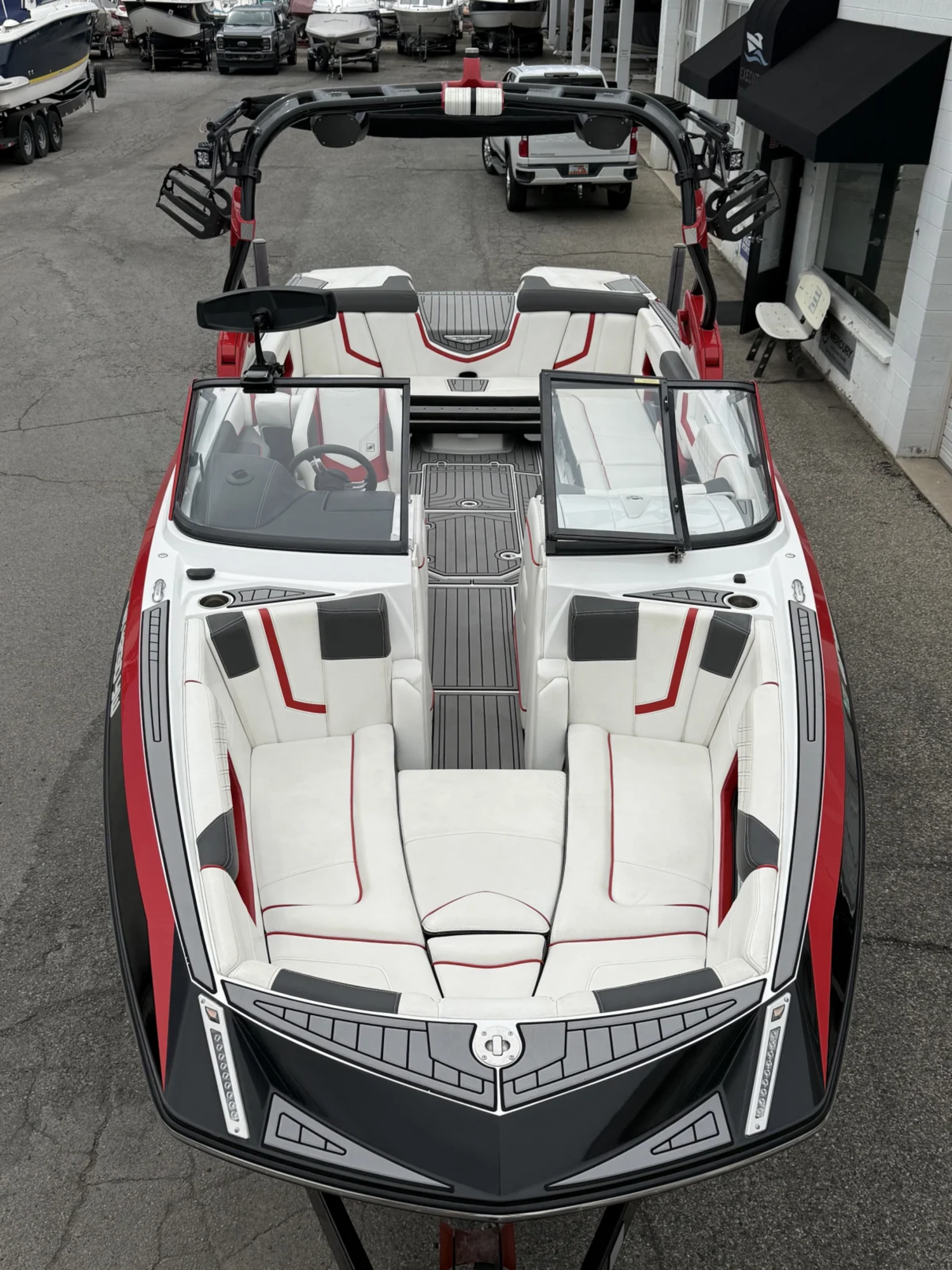 2016 25' Super Air Nautique G25 Bowrider