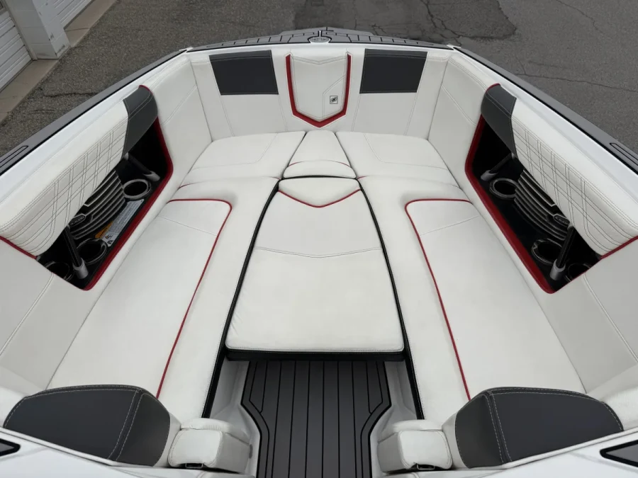 2016-nautique-g25-144990-image8.webp
