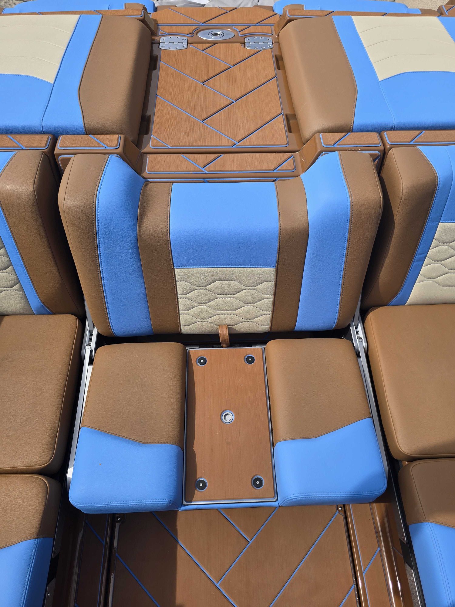 2027 Malibu Wakesetter 23 LSV