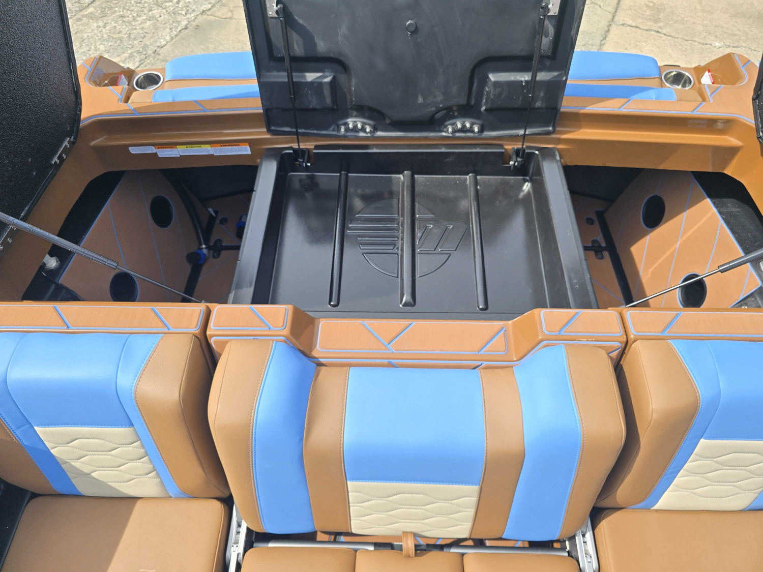 2027 Malibu Wakesetter 23 LSV