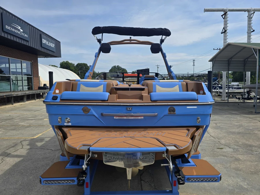 2027-malibu-wakesetter-23-lsv-144992-image3