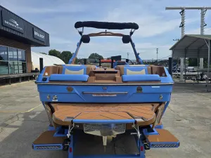 2027-malibu-wakesetter-23-lsv-144992-image3