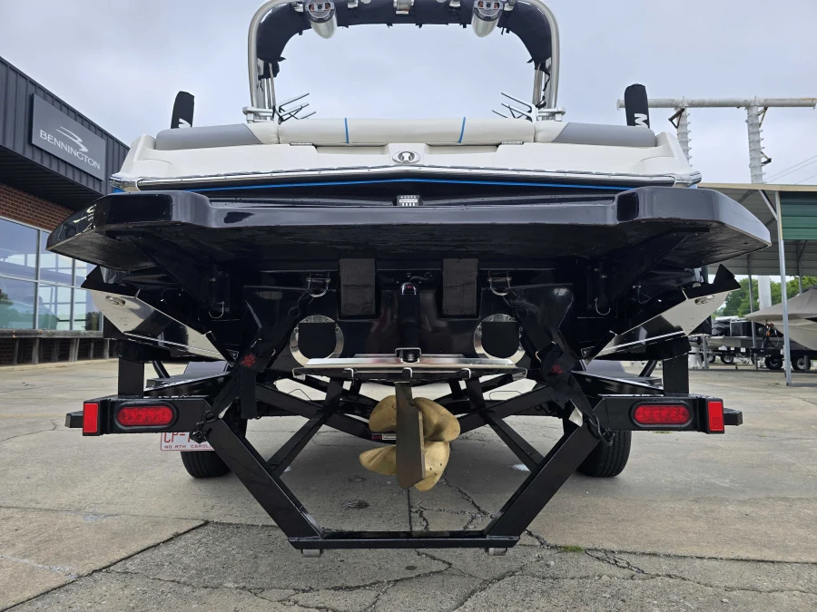 2019-mastercraft-nxt20-144993-image5