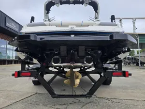 2019-mastercraft-nxt20-144993-image5
