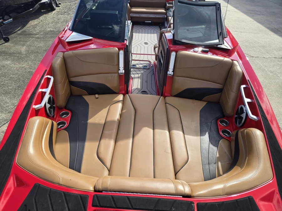 2019-malibu-wakesetter-24-mxz-144998-image10