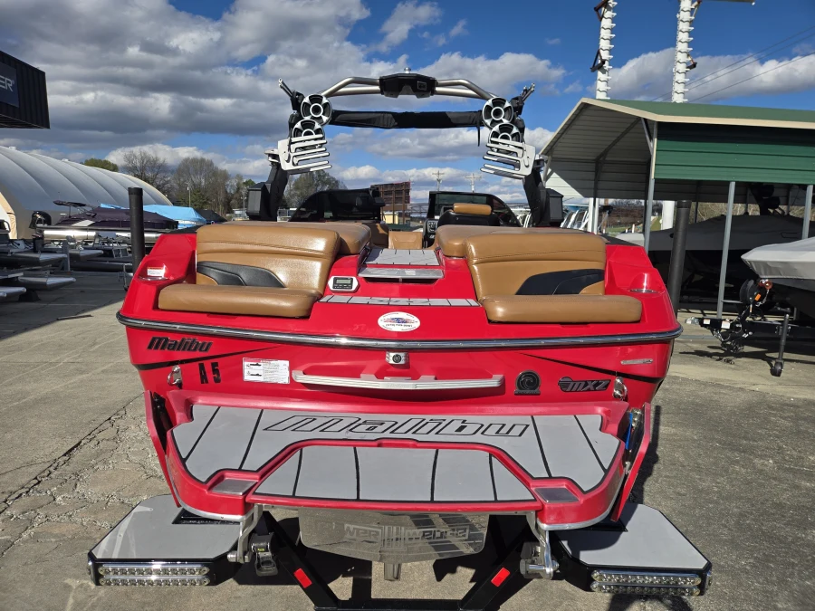 2019-malibu-wakesetter-24-mxz-144998-image4