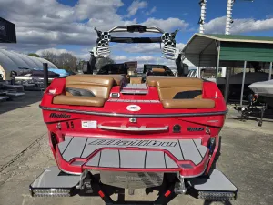 2019-malibu-wakesetter-24-mxz-144998-image4