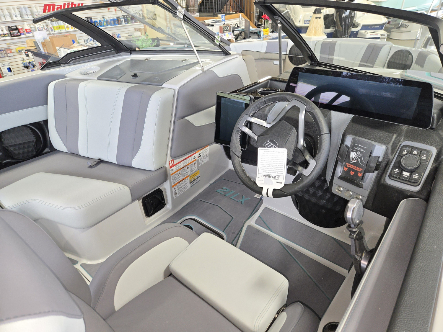 2026 Malibu Wakesetter 21 LX