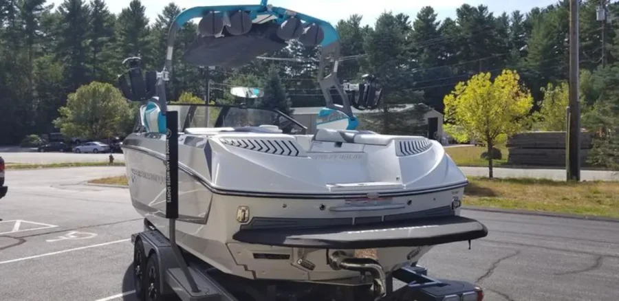 2019-nautique-g23-145008-image5.webp
