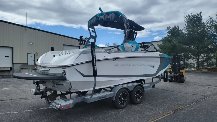 2019-nautique-g23-145008-image7.webp