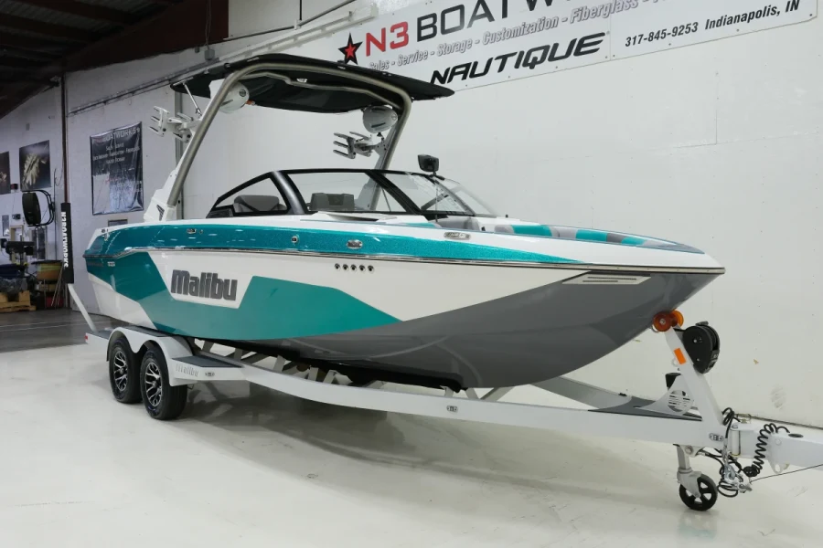 2021-malibu-wakesetter-23-lsv-145011-image1.webp