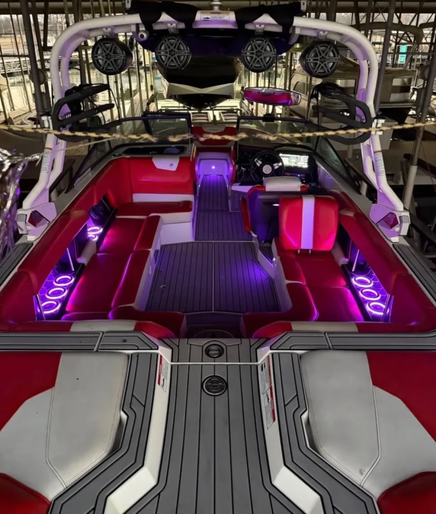 2019-nautique-gs22-145015-image14.webp