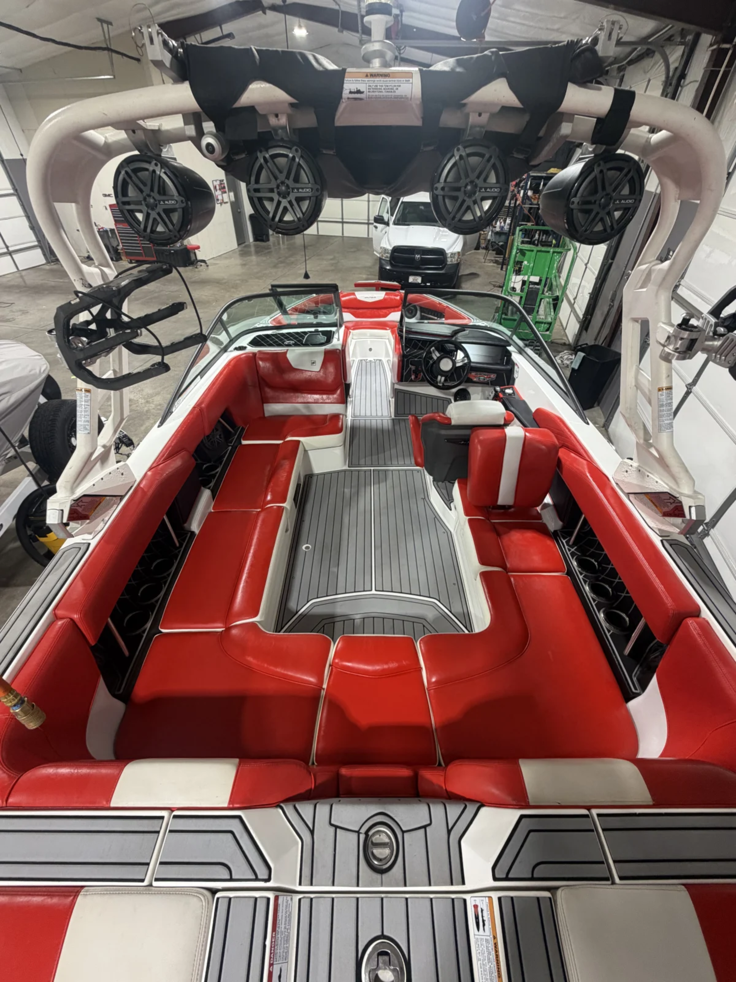 2019 Nautique GS22