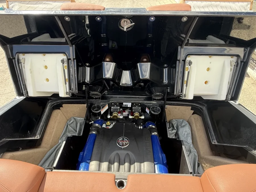 2017-mastercraft-x23-145018-image10.webp