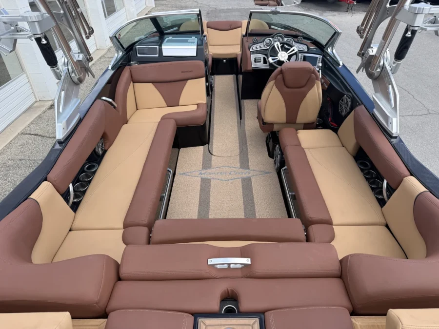 2017-mastercraft-x23-145018-image15.webp