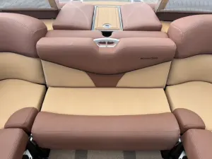 2017-mastercraft-x23-145018-image8.webp