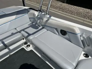 2017-mastercraft-nxt22-145019-image13.webp