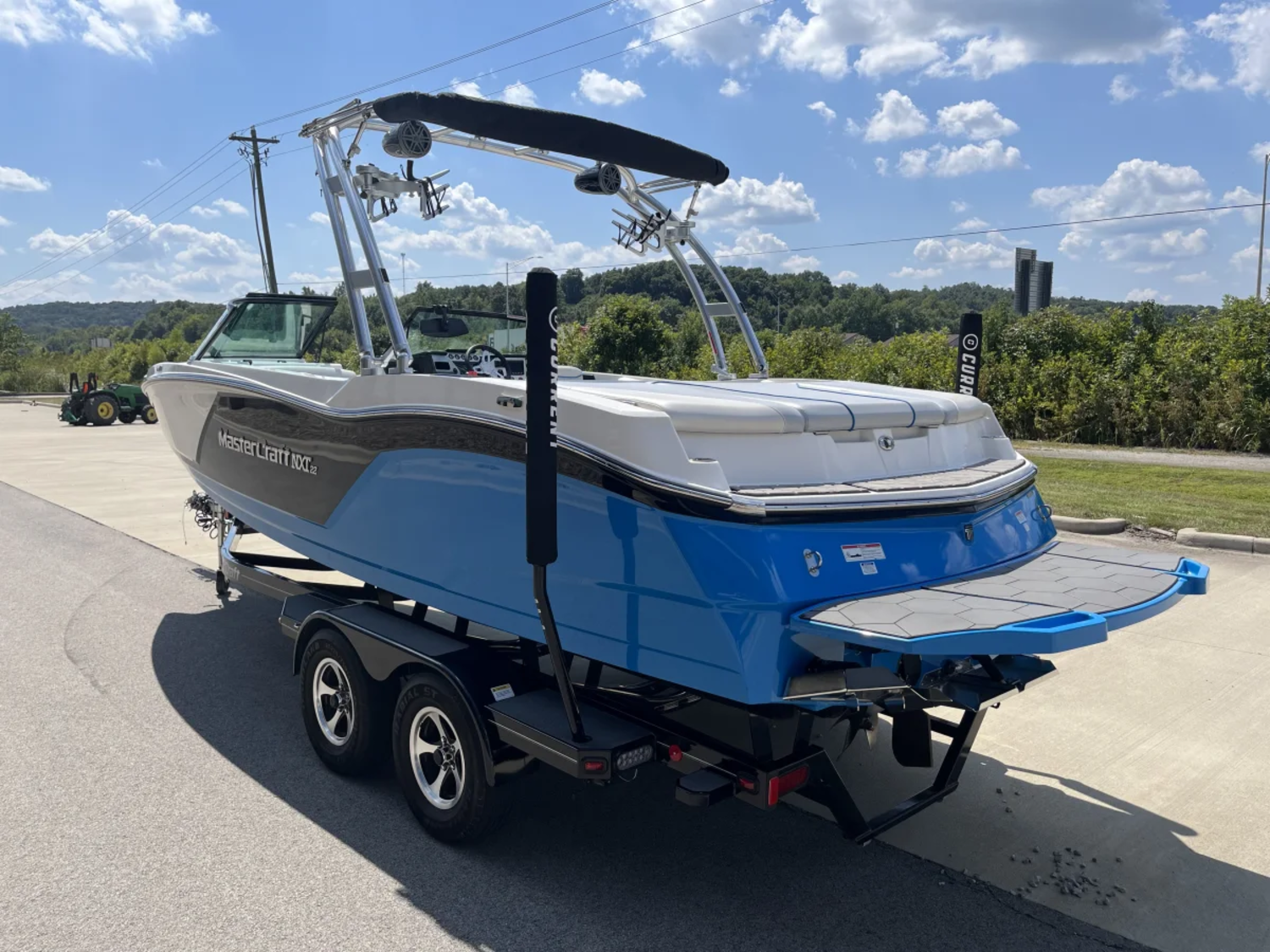 2017 MasterCraft NXT22
