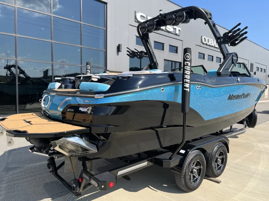 2024-mastercraft-x24-145020-image3.webp