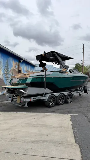 2026-mastercraft-x24-145022-image11.webp