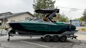 2026-mastercraft-x24-145022-image3_165749.webp