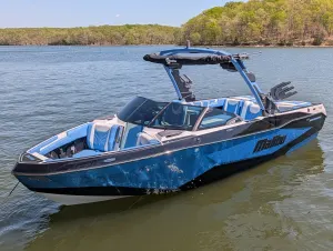 2026-malibu-wakesetter-25-lsv-145024-image0.webp