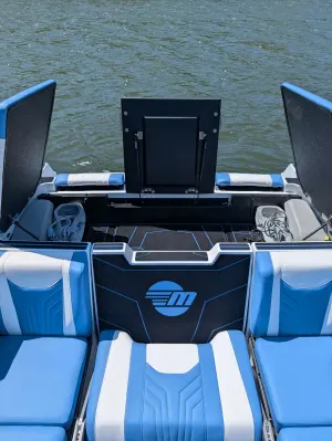 2026-malibu-wakesetter-25-lsv-145024-image7.webp