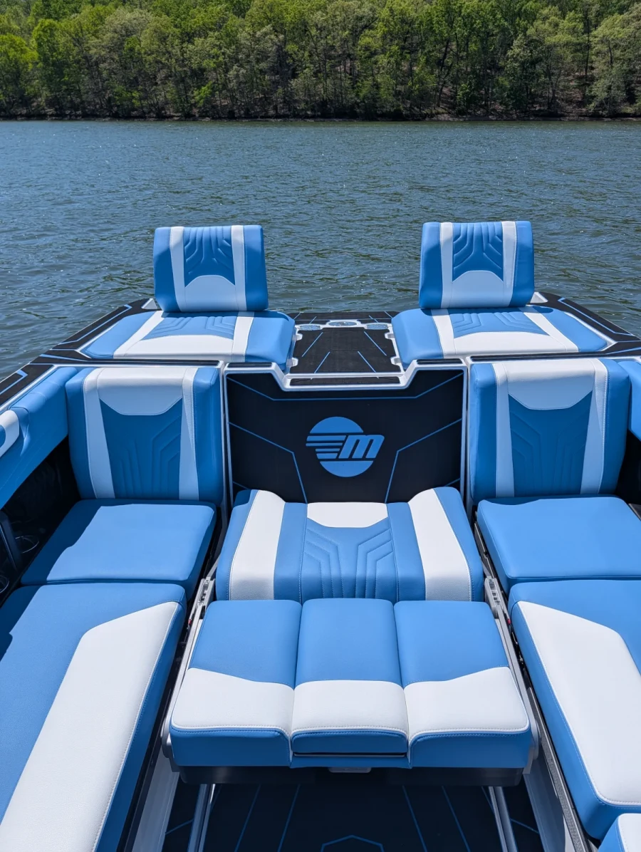 2026-malibu-wakesetter-25-lsv-145024-image9.webp