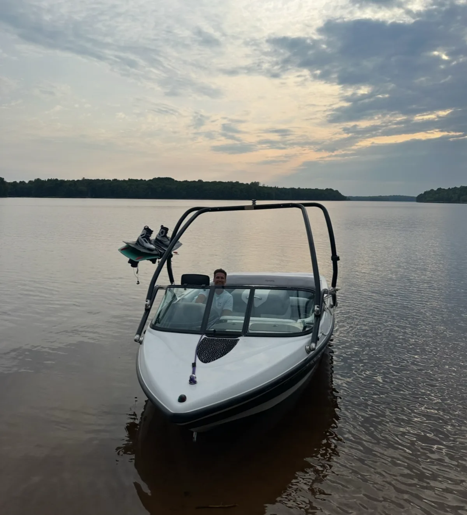 1999 Toyota Epic 21 Wakeboard Boat - Rare!