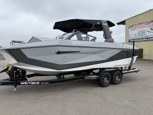 2025-nautique-g23-145030-image0.webp