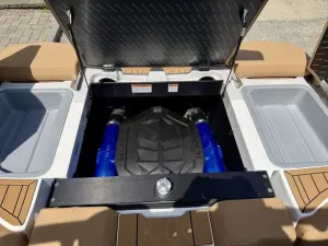 2027 MasterCraft XT22  Icon