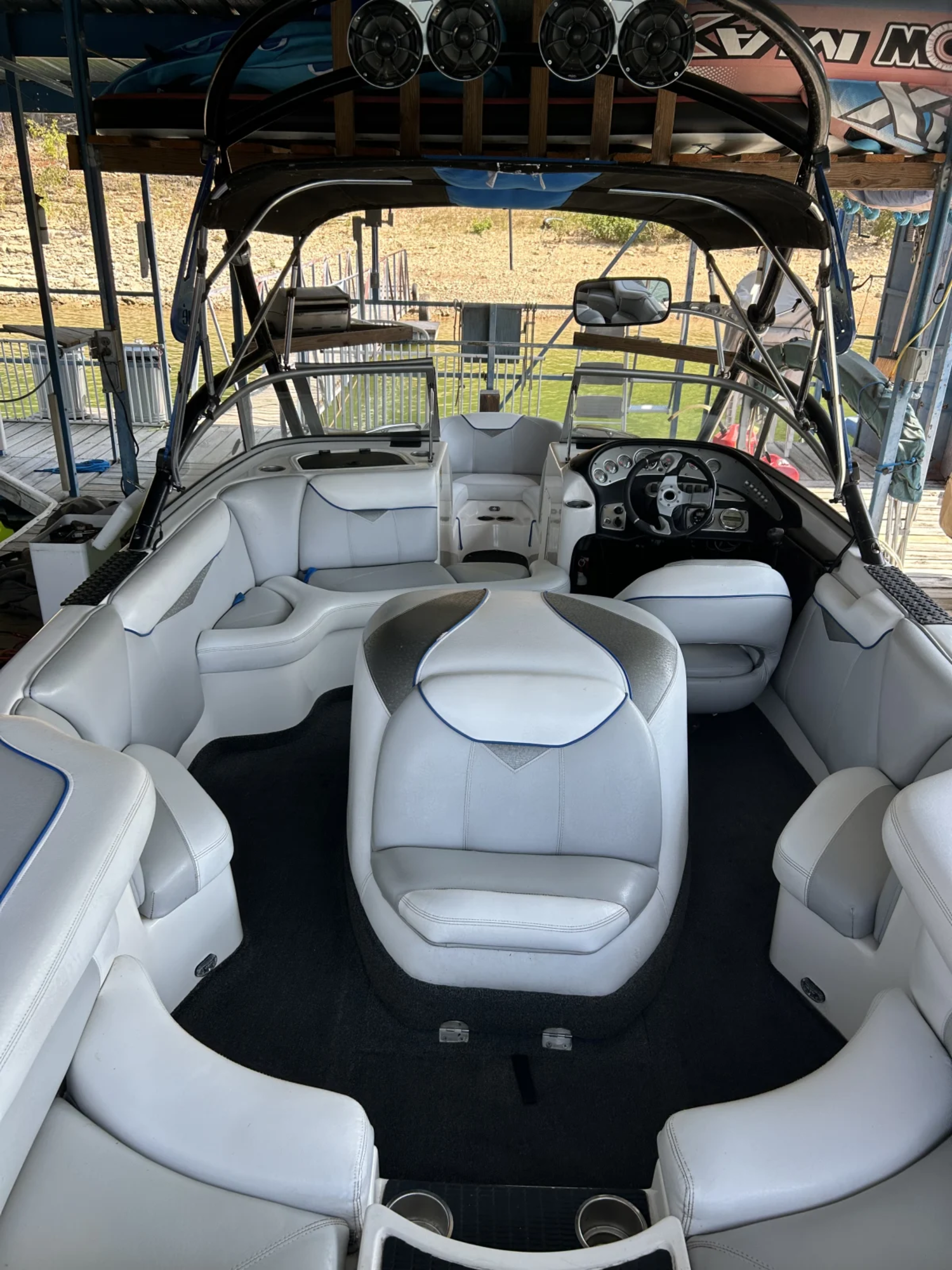 2005 Tige Boats 22i