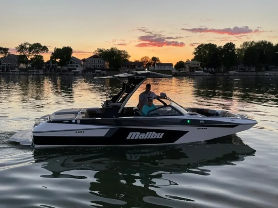 2021-malibu--wakesetter-23-mxz-146267-image11.webp