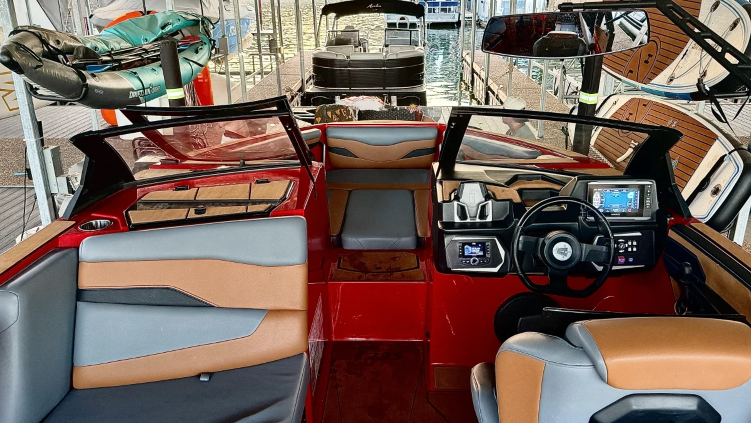 2024 Axis T235 - M6Di 430hp - Surf Gate - Power Wedge III - REV 10 - Ruby Red - 250 hrs