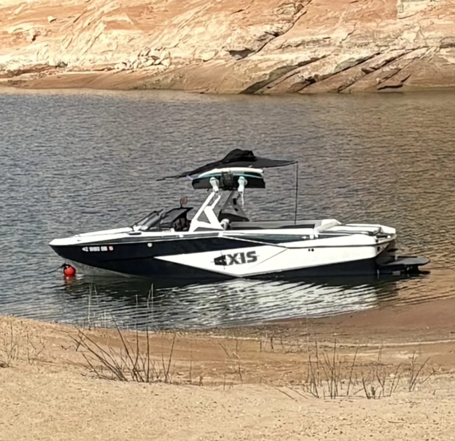 2024 Axis Boats T235