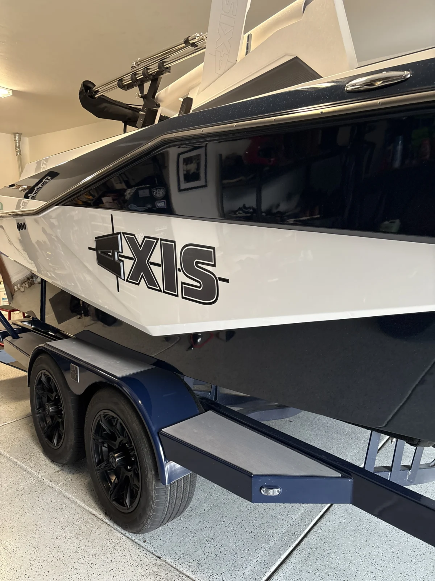 2024 Axis Boats T235