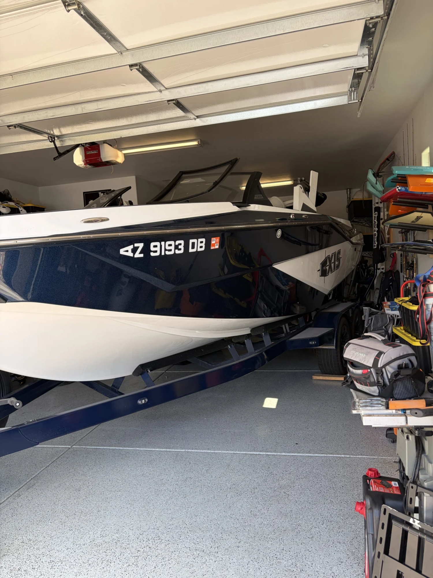 2024 Axis Boats T235