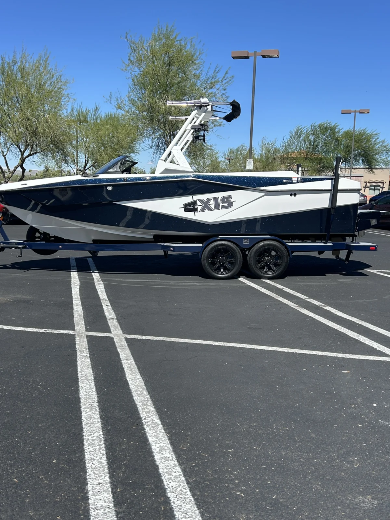 2024 Axis Boats T235