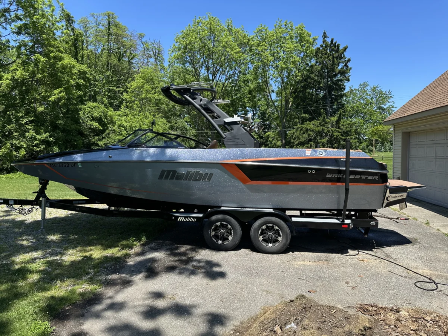 2018 Malibu Boats Wakesetter 24 MXZ