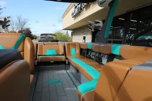 2022 Malibu 24 MXZ Wakesetter - New Arrival!! Only 124 Hours!! Icon