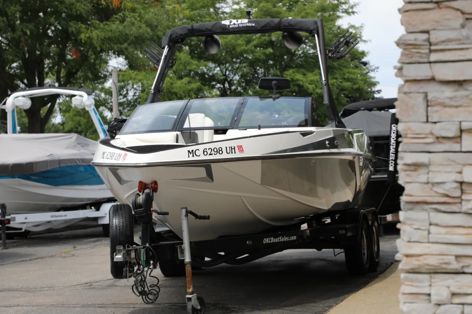 2019 Axis T22 (New Arrival!!)